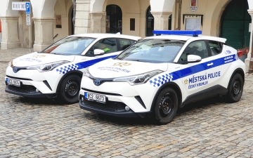 MĚSTSKÁ POLICIE MÁ NOVÁ SLUŽEBNÍ VOZIDLA